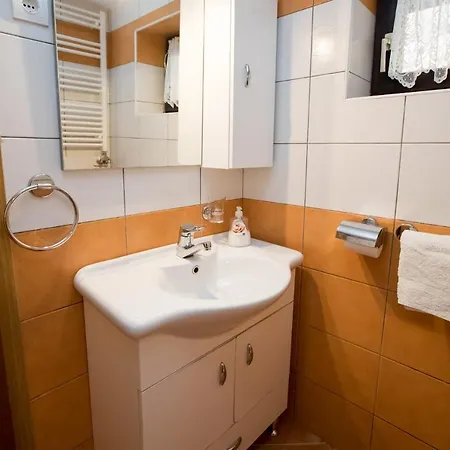 Pocitniska Hisa Zvan Ferienhaus