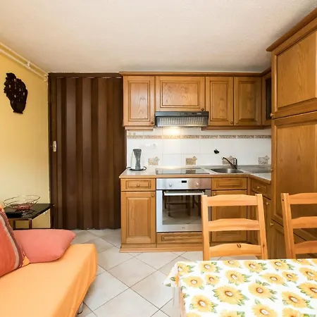 Pocitniska Hisa Zvan